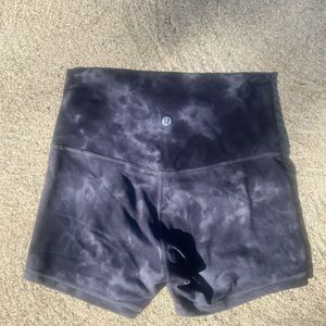 Lululemon 4” align shorts